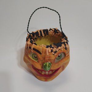 Halloween - Big Grin Bucket - Jorge De Rojas  - Halloween Vintage Style